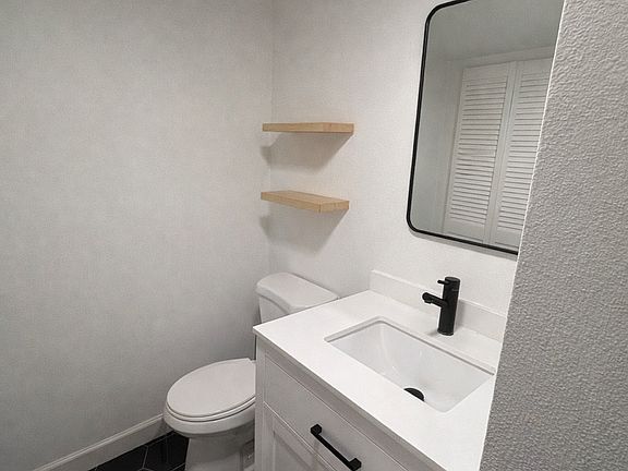 5th image of 621 D St Unit 115