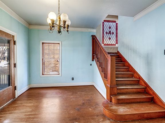 3rd image of 4916 Junius St
