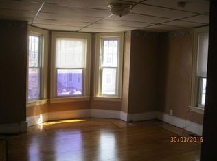 15 May St APT 1R, Worcester, MA 01610