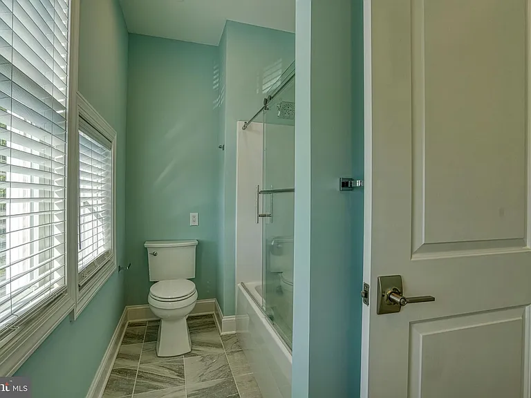 101 Tilghman St — Photo 27