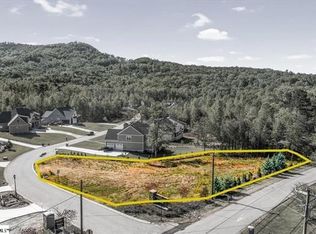 100 Pinelands Pl, Travelers Rest, SC 29690