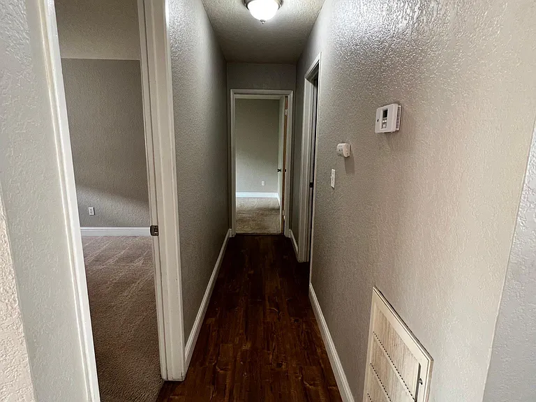 700 McCoy Ct #24 — Photo 8