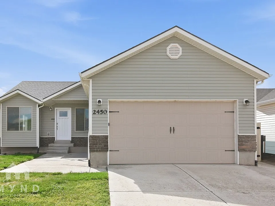 2450 E Jim Bridger Dr