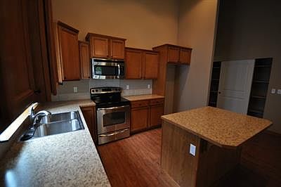 5th image of 5134 Madison Heights Ct SE