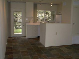 4900 Del Rio Rd, Sacramento, CA 95822