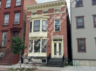 362 Madison Ave #2F, Albany, NY 12210