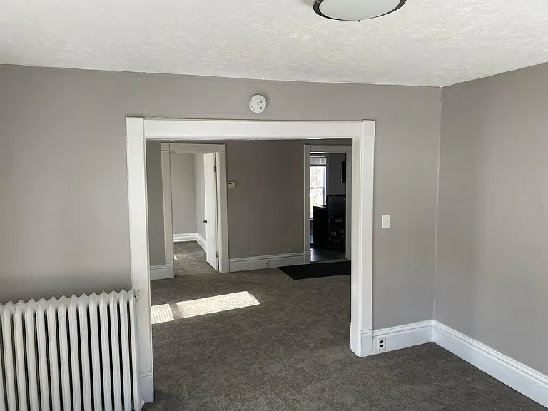 129 Arthur Ave NE — Photo 9
