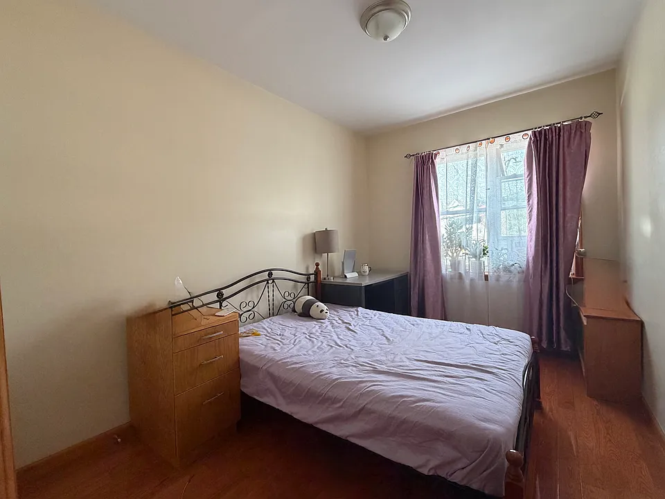 2074 Flatbush Ave #2F