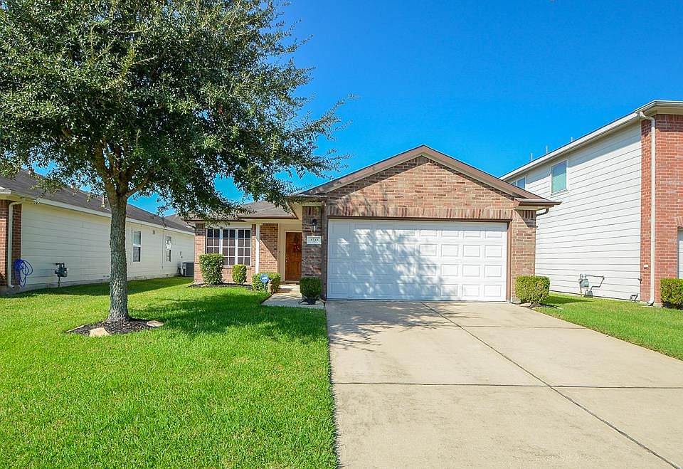 1st image of 4742 Montclair Hill Ln
