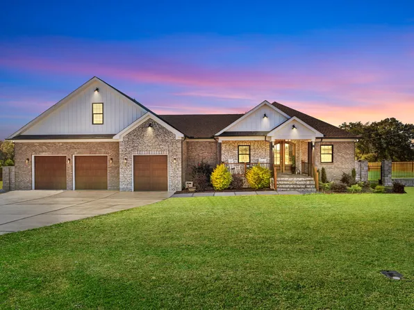 830 Wiggins Rd, Angier, NC 27501