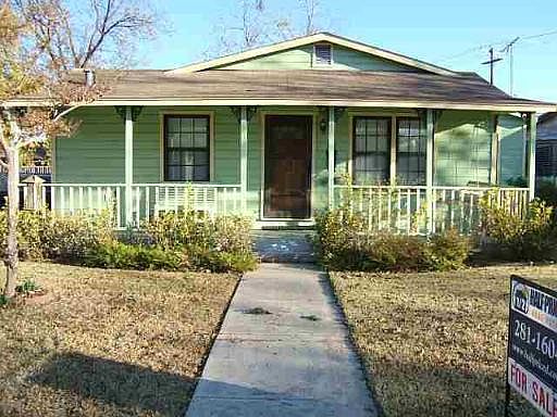 1st image of 712 LINARES AVE