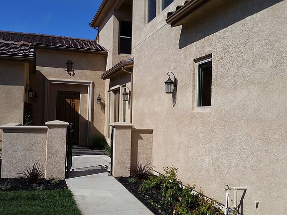 4th image of 2517 Glenbrook Dr