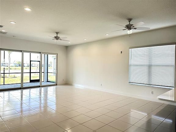 4th image of 4895 Sevilla Shores Dr