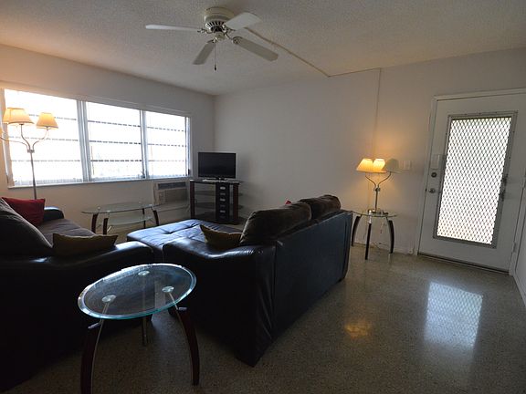3rd image of 624 Antioch Ave APT 3