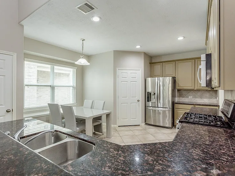 3430 Lilac Ranch Dr — Photo 12