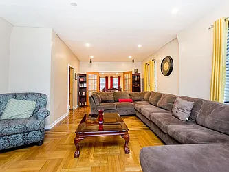 3520 Perry Avenue  image 1 of 23
