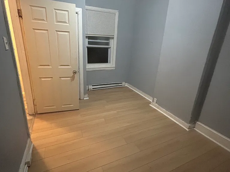 1117 Upland St #2 — Photo 3