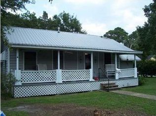 111 Lee St, Chickasaw, AL 36611
