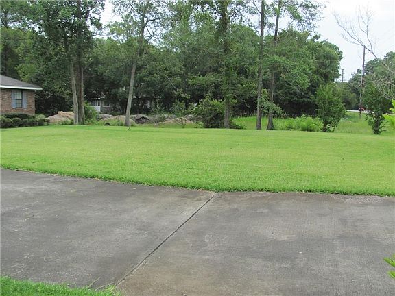 4th image of 106 Joyce Dr