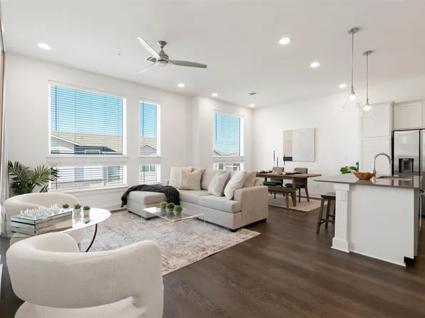 2050 Lohmans Spur Rd Unit 2203, Lakeway, TX 78734