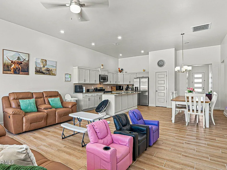 14585 John McNeely Ave — Photo 19