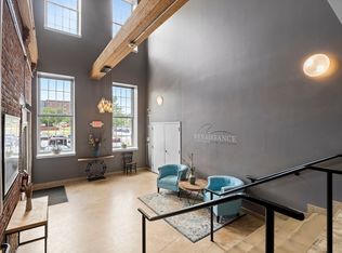 35 Riverwalk Way UNIT 203, Lowell, MA 01854