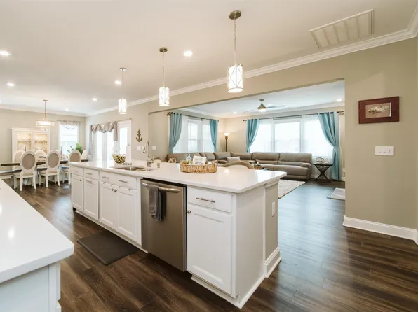107 Sea Foam Dr, Raleigh, NC 27610