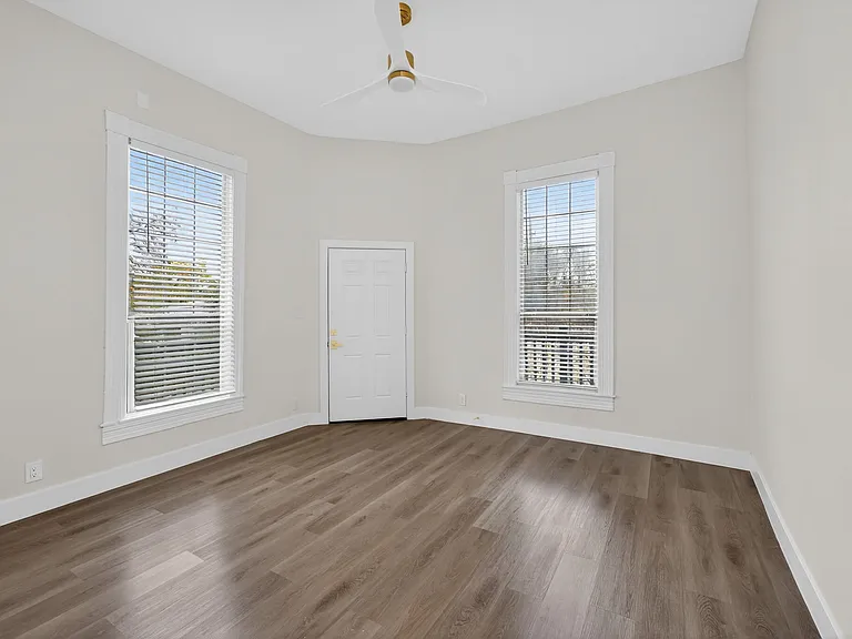 413 Nopal St #102 — Photo 11