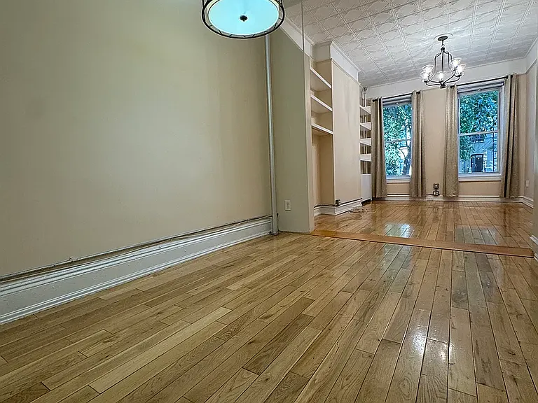 601 Morgan Ave #1 — Photo 10