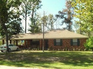 139 Ridgeview Dr, Carriere, MS 39426