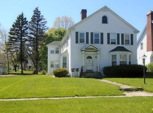 936 Lincoln Hwy, Rochelle, IL 61068