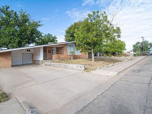 3rd image of 870 Lees Dr