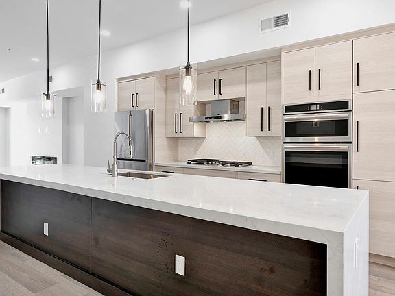 5th image of 7788 E Main St Unit 1006