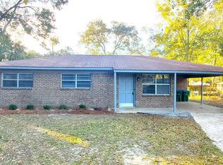 2606 Youpon St, Ocean Springs, MS 39564