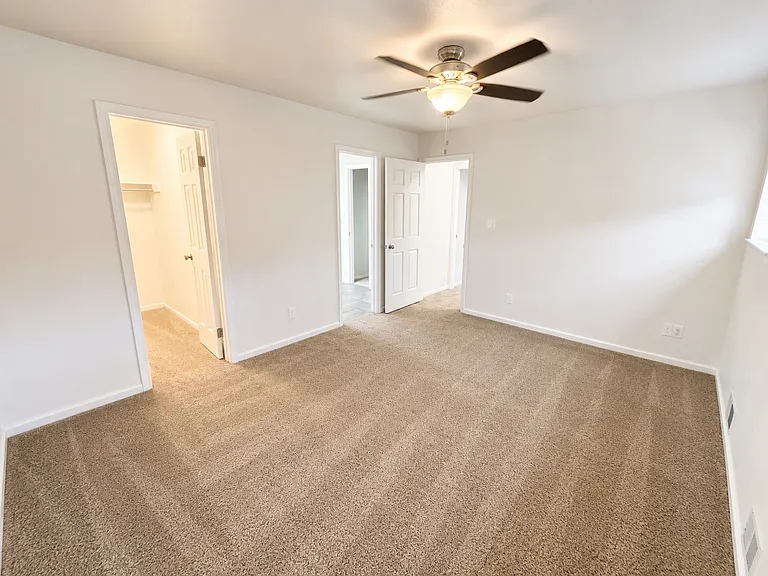 4200 W Alameda Ave #A — Photo 14