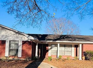 1800 Evangeline Dr, Bastrop, LA 71220