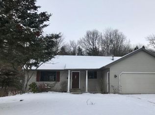 13910 Fox Trail Dr, Holland, MI 49424