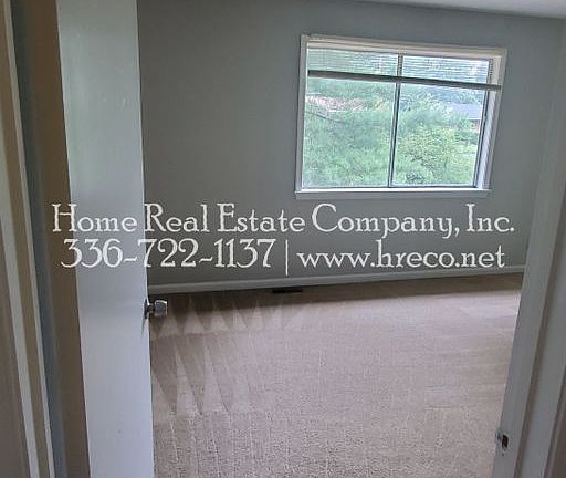 5th image of 1453 Brookwood Dr APT B