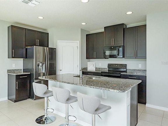 4th image of 2269 Kelmscott Ct