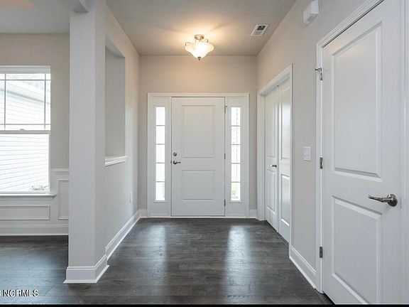 5th image of 601 Madison Ann Drive