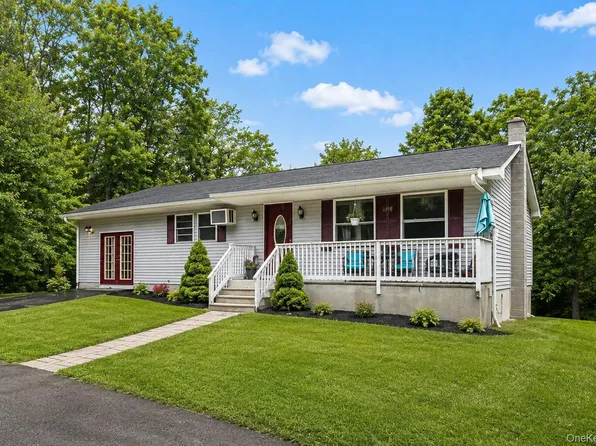 164 Brookside Farms Road, Newburgh, NY 12550