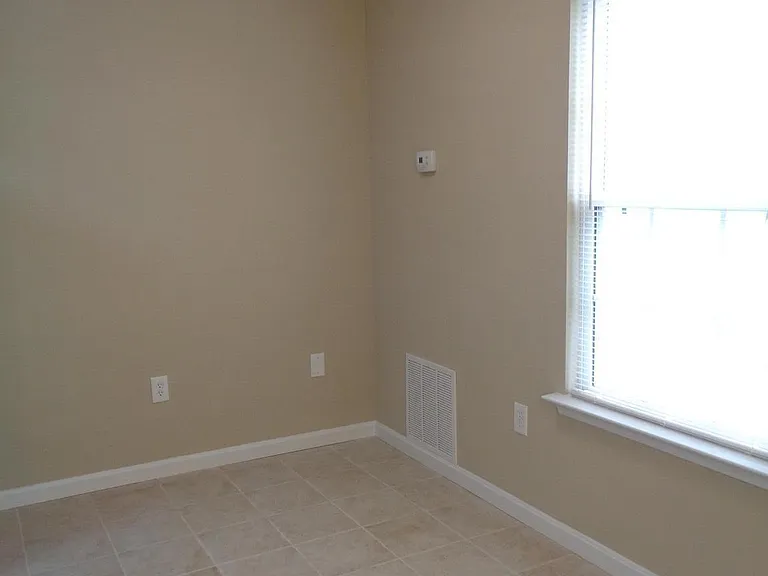 12580 Mirkwood Ln — Photo 10