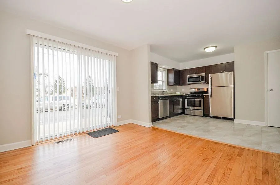 3021 Lynn Court Unit A Mt. Prospect, IL 60005 — Photo 4