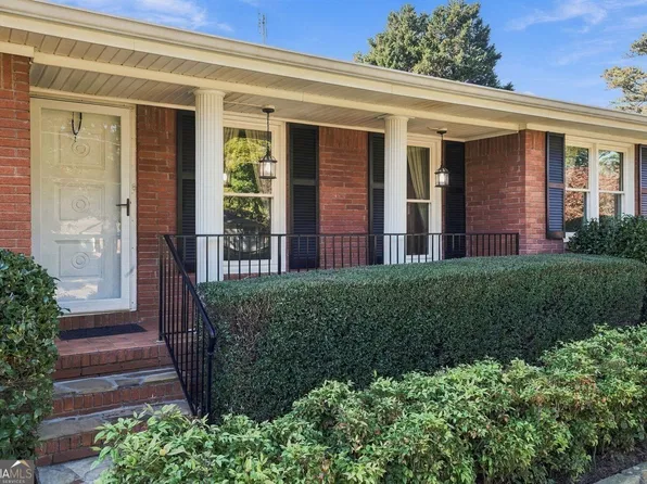 1870 Sierra Dr, Marietta, GA 30062