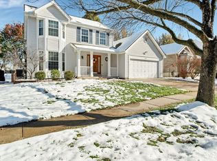 134 Oak Park Village Dr, Grover, MO