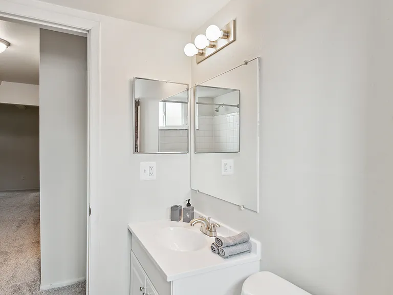 Park Hill Apartments — Photo 26