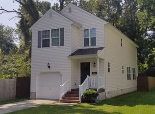 201 W Chamberlin Ave, Hampton, VA 23663