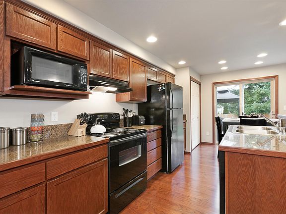5th image of 14522 46th Ave NE