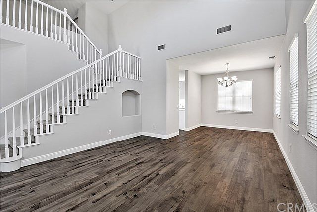 1st image of 709 Casita Ln