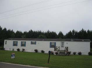 725 Beards Creek Church Rd, Glennville, GA 30427